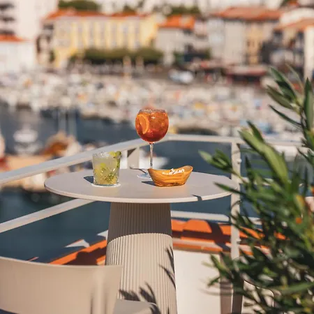 Liautaud Rooftop Cassis