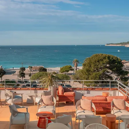 Liautaud Rooftop Hotel 4*